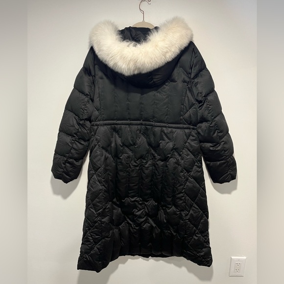 Women's Black Goose Down Puffer Coat with Fox Fur Trim - Picture 7 of 8